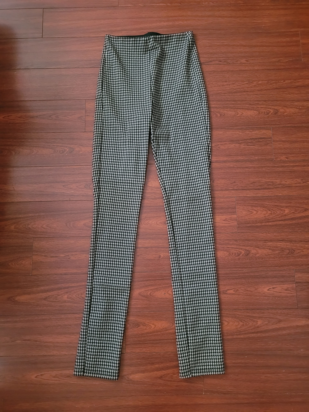 Zara Black & White Houndstooth Skinny Pants